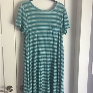 Lularoe Carly